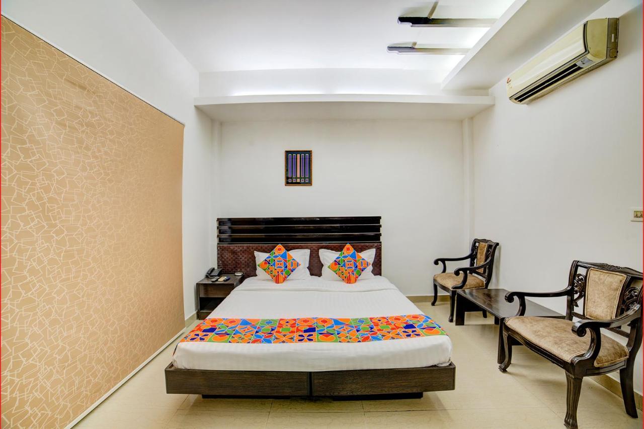 Fabhotel Exotica Greenpark Ню Делхи Екстериор снимка