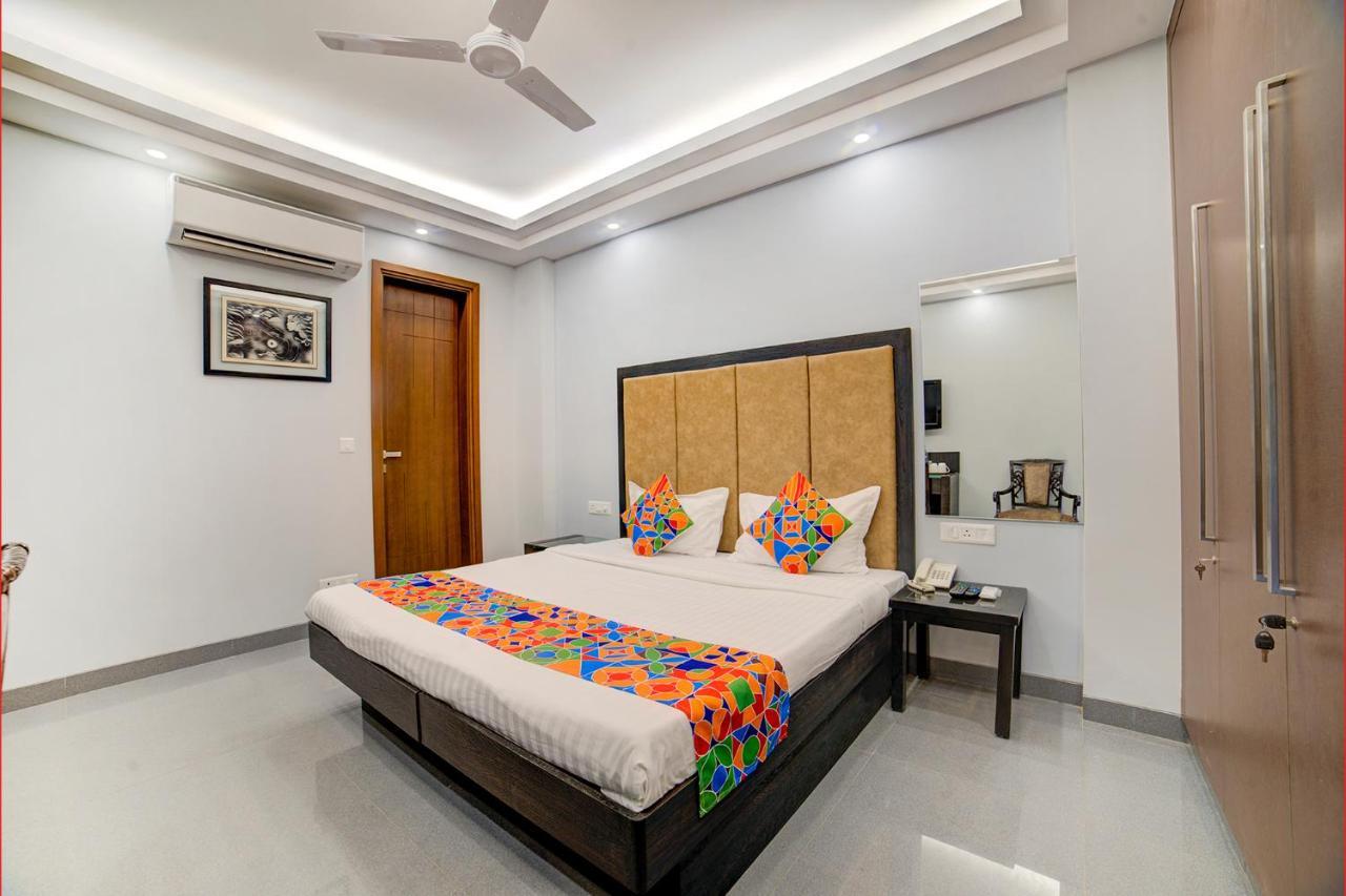 Fabhotel Exotica Greenpark Ню Делхи Екстериор снимка