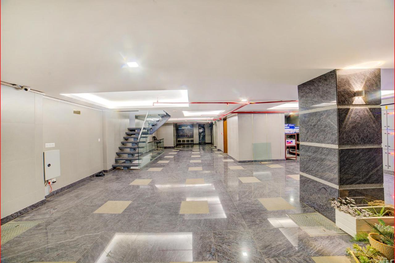 Fabhotel Exotica Greenpark Ню Делхи Екстериор снимка
