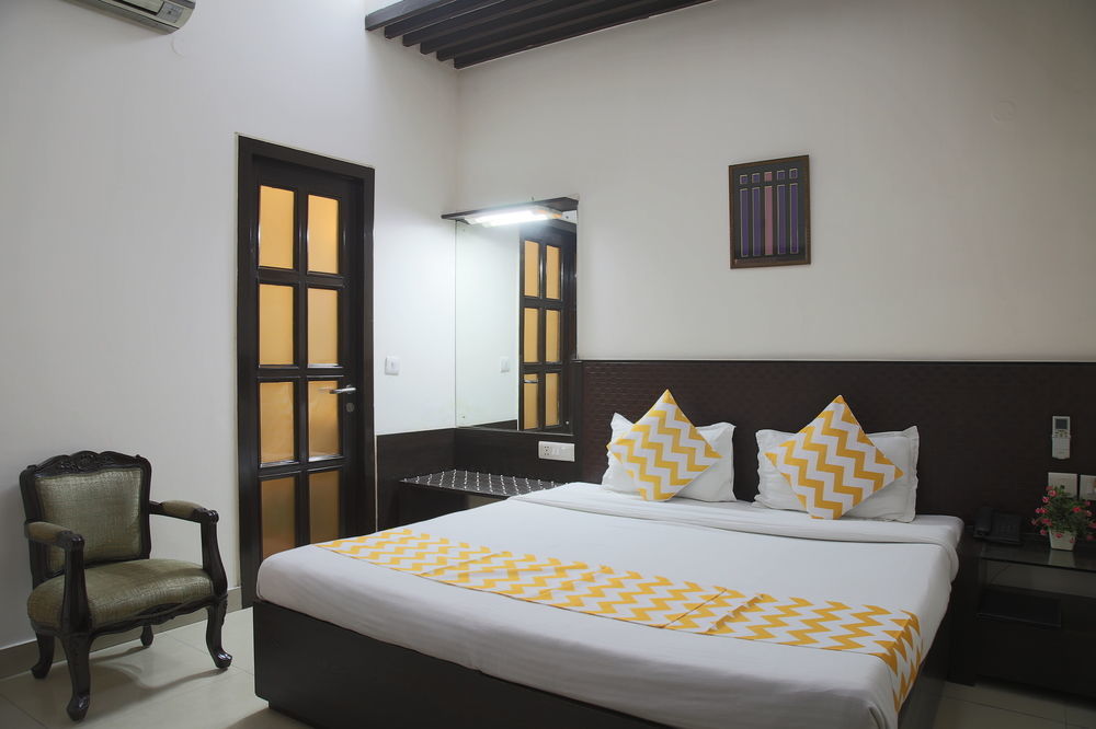 Fabhotel Exotica Greenpark Ню Делхи Екстериор снимка