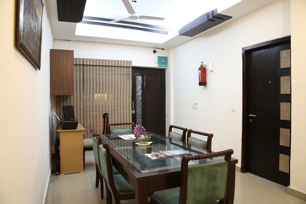 Fabhotel Exotica Greenpark Ню Делхи Екстериор снимка