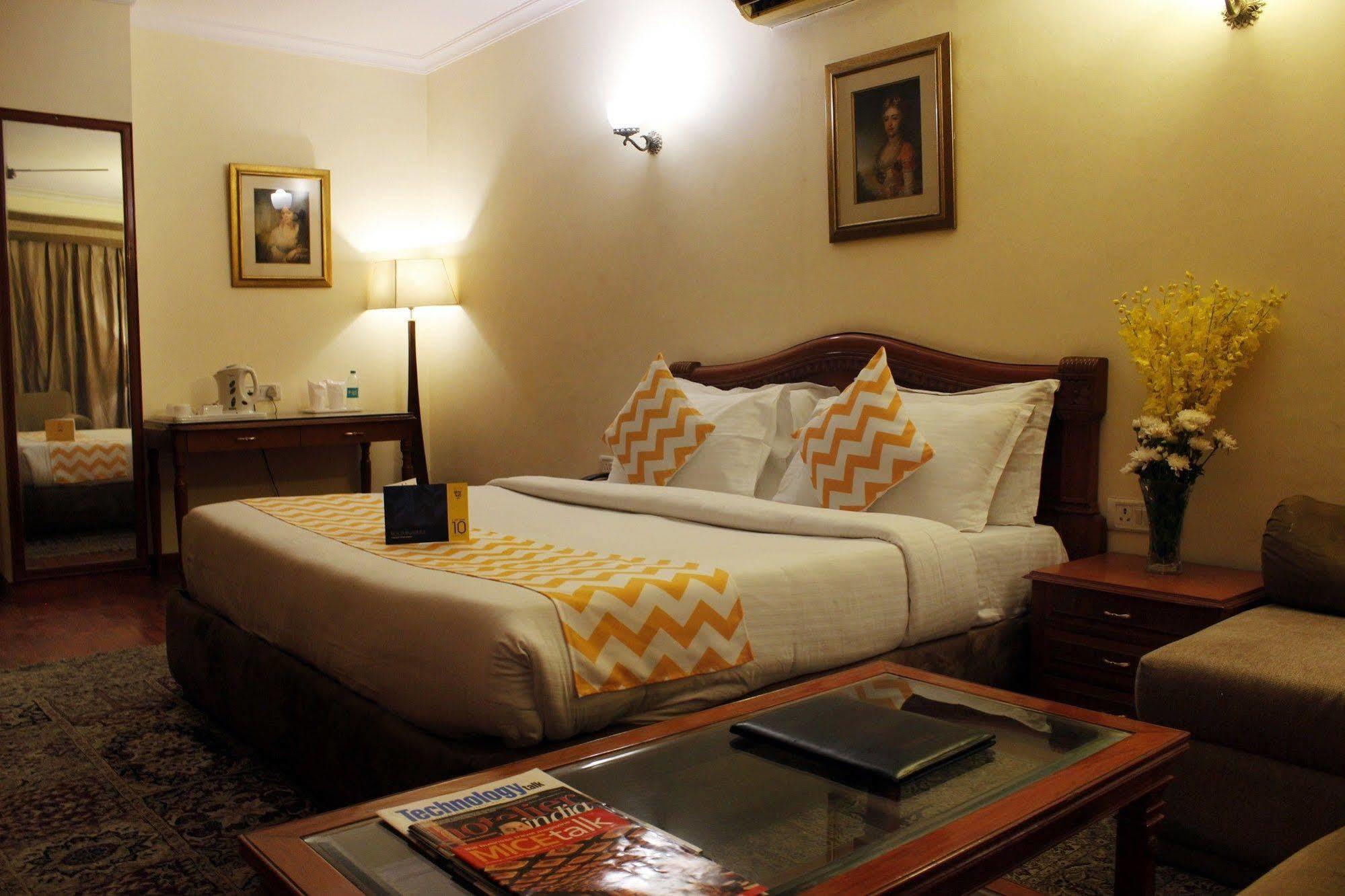 Fabhotel Exotica Greenpark Ню Делхи Екстериор снимка